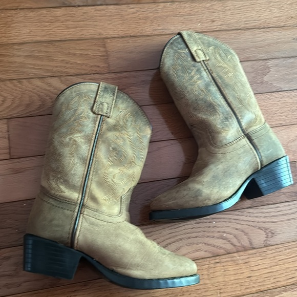 Smoky Mountain Boots! Worn 1 time! Children size 12.5. - Picture 3 of 5